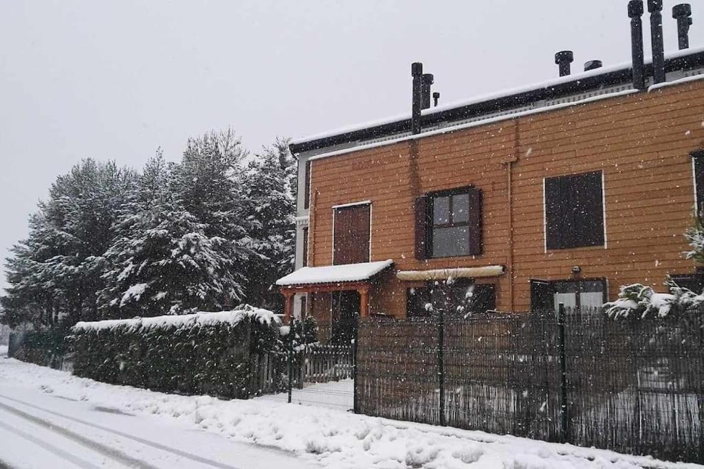 Casa Nora Villanúa Kültér fotó